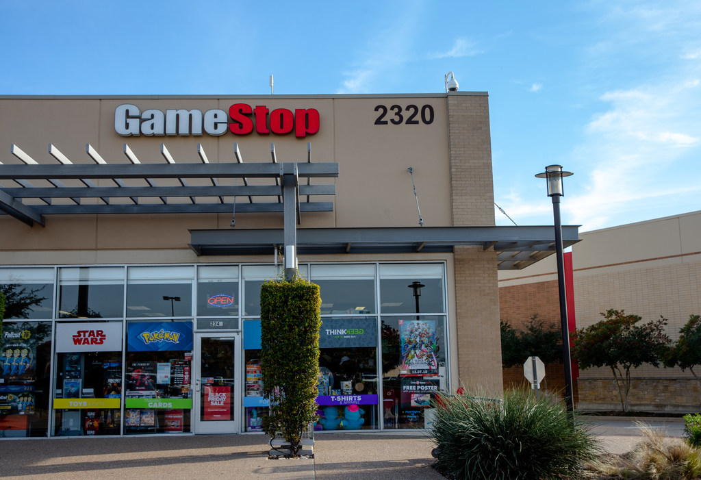 https://s.hdnux.com/photos/01/63/35/50/30267952/3/rawImage.jpg