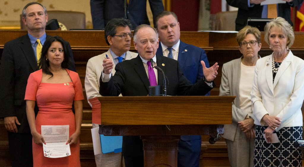 Pension reform could force dozens of Dallas cops and firefighters to ...