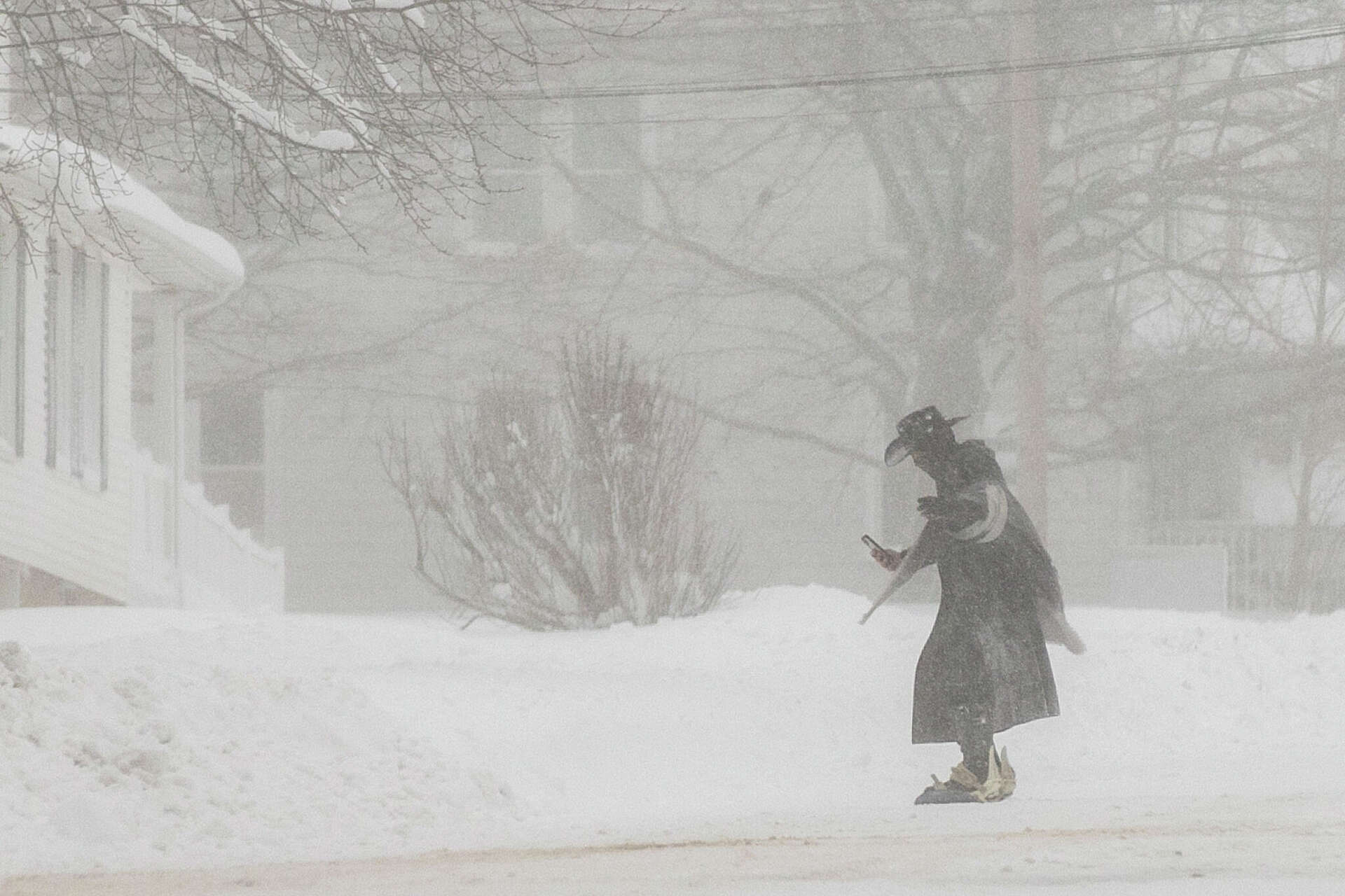 Live updates: Blizzard slammed CT with 2 feet of snow and high winds