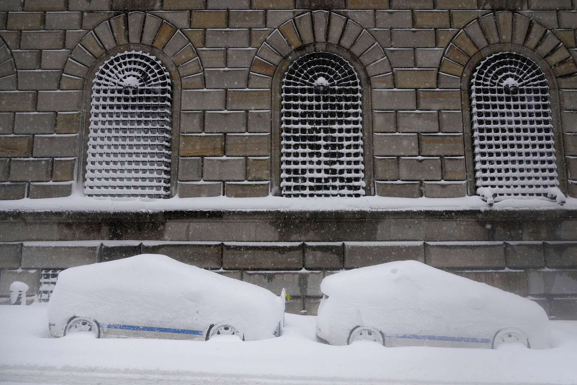 Photos of a massive snowstorm pummeling northeast US