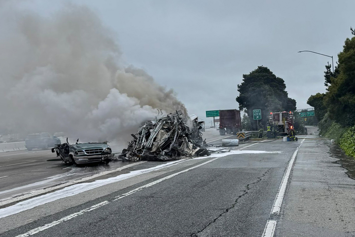 Semitruck 'fully engulfed' in flames on San Francisco highway