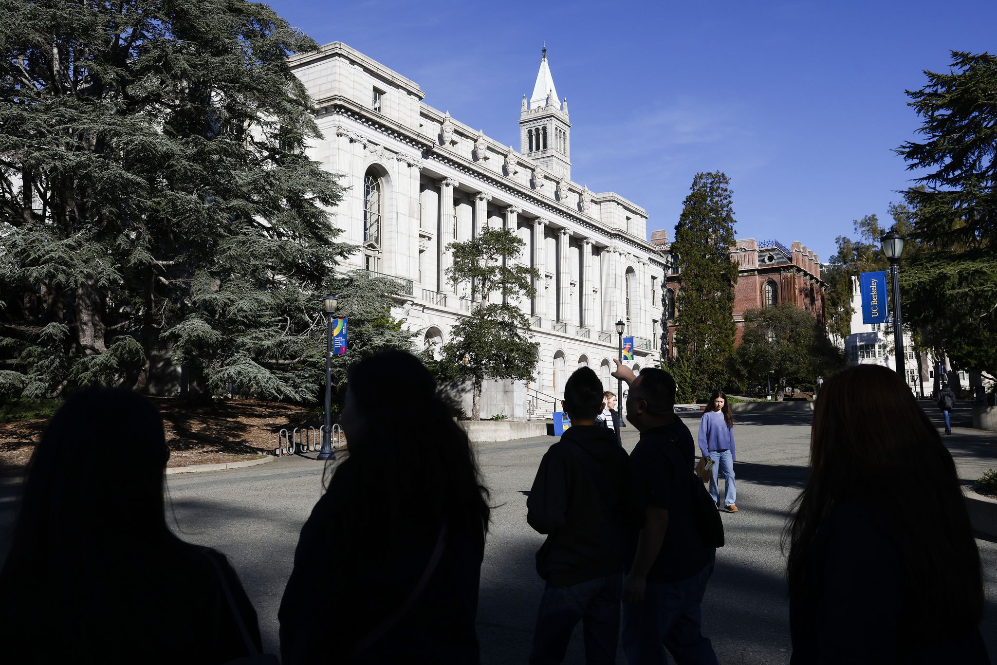 www.sfchronicle.com