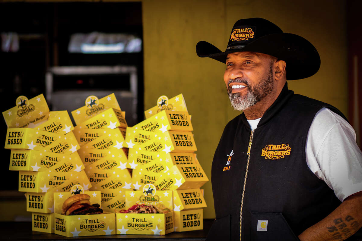 Trill Town is returning to the Houston rodeo with burgers, tenders, lemonade and a new collab with J-Bar-M Barbecue.