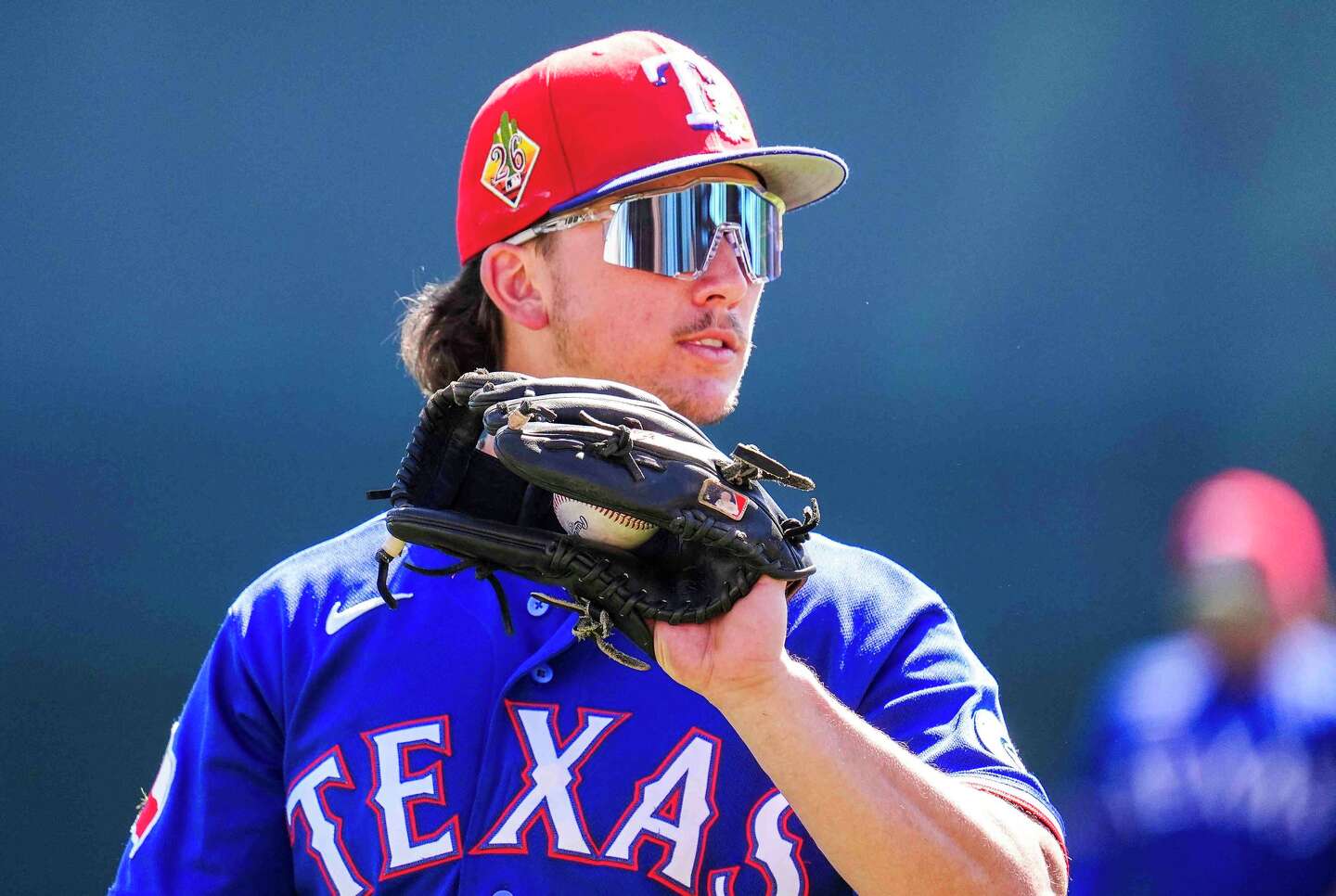 Texas Rangers giving Josh Smith chance to win 2B job