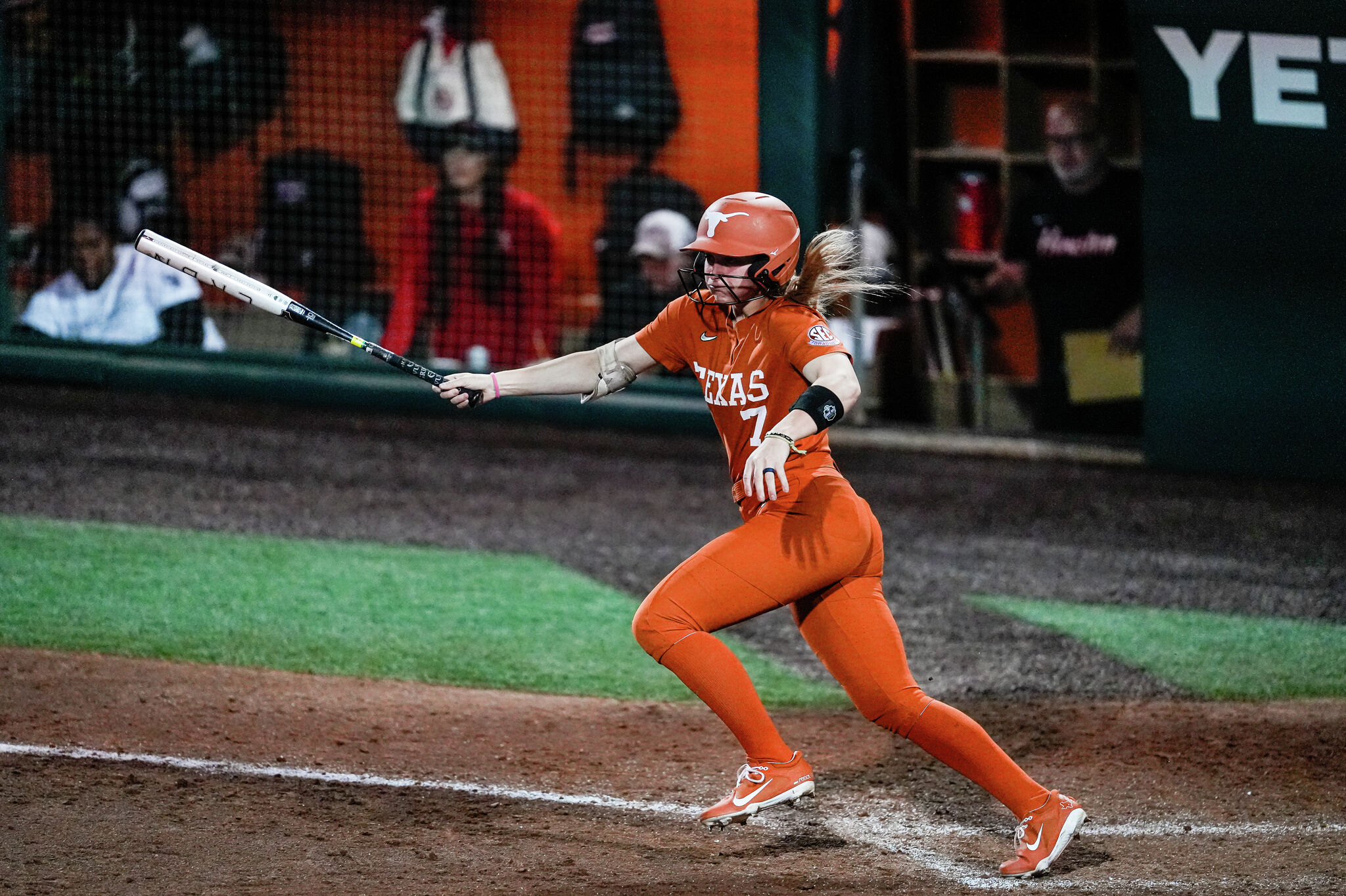 Texas vs Houston: Replay, highlights as Longhorns roll in Longhorn Invitational