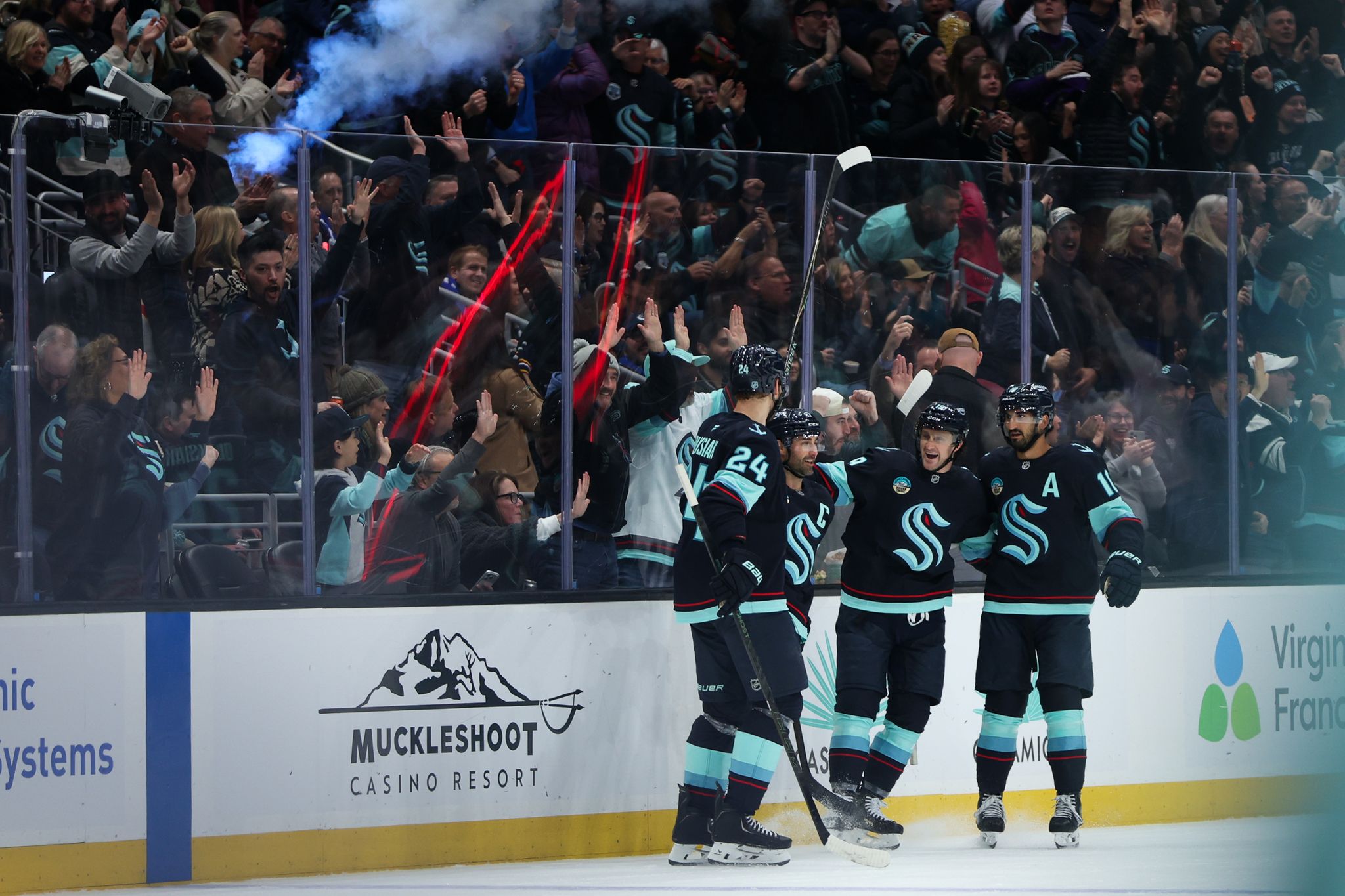 Eberle scores twice as Kraken defeat Canucks 5-1