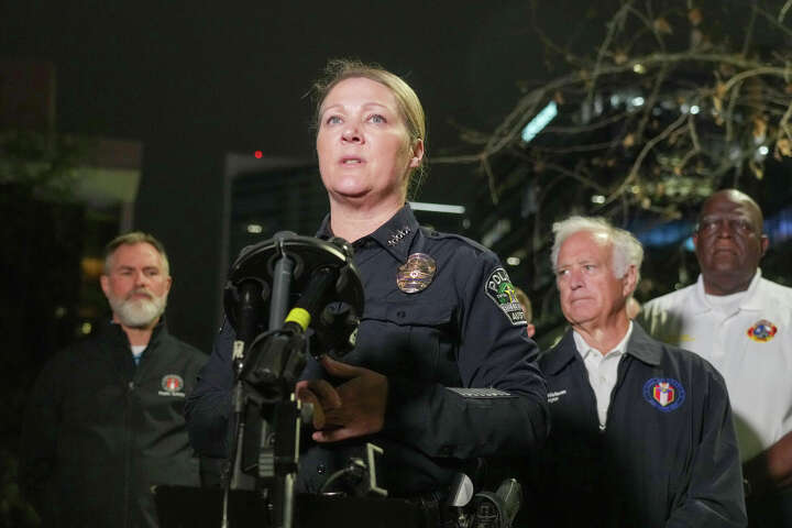 Watch: Austin Police give update on West 6th Street mass shooting