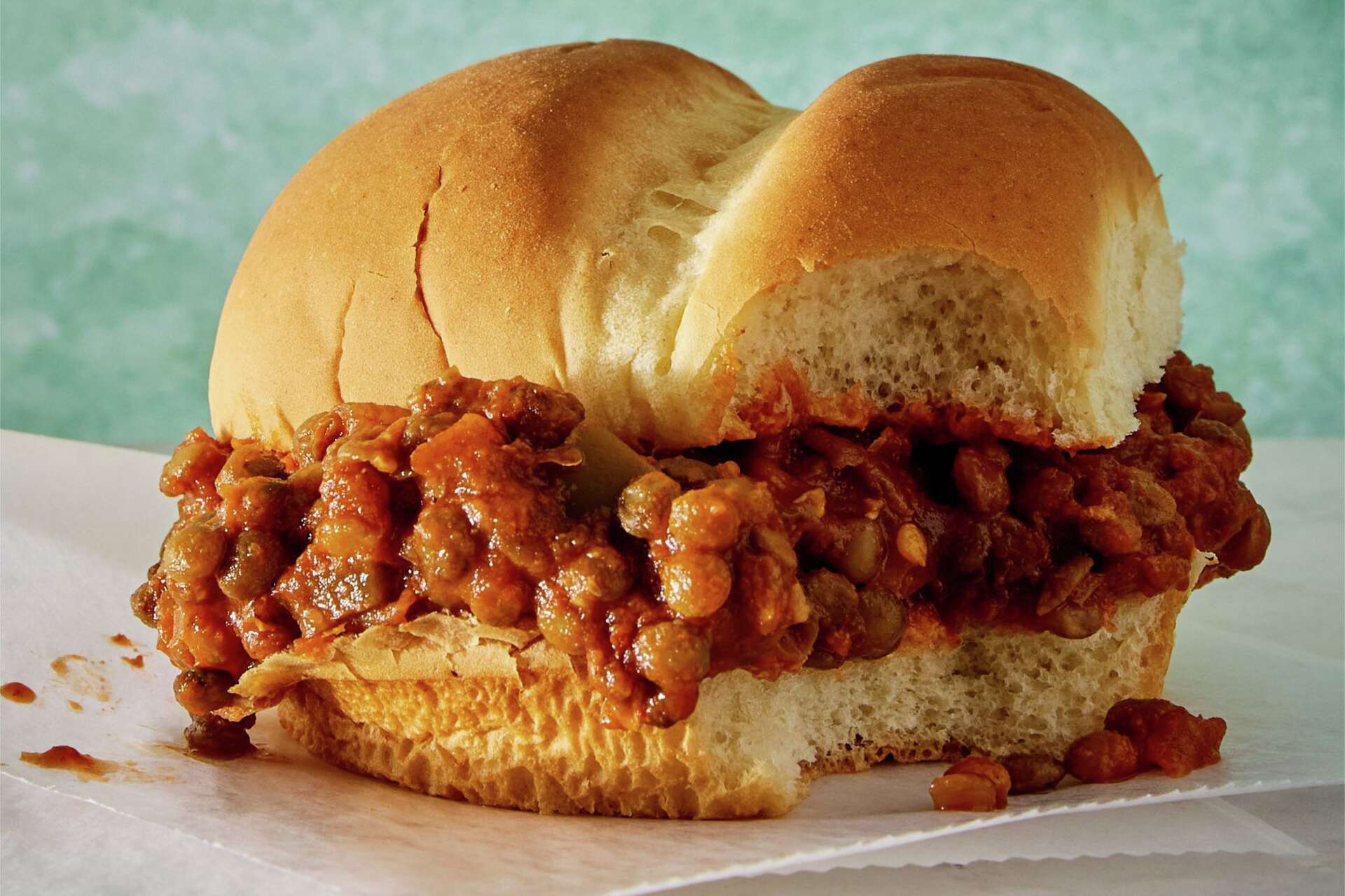 This smoky lentil sloppy joes packs in the plant-based protein and demands  napkins