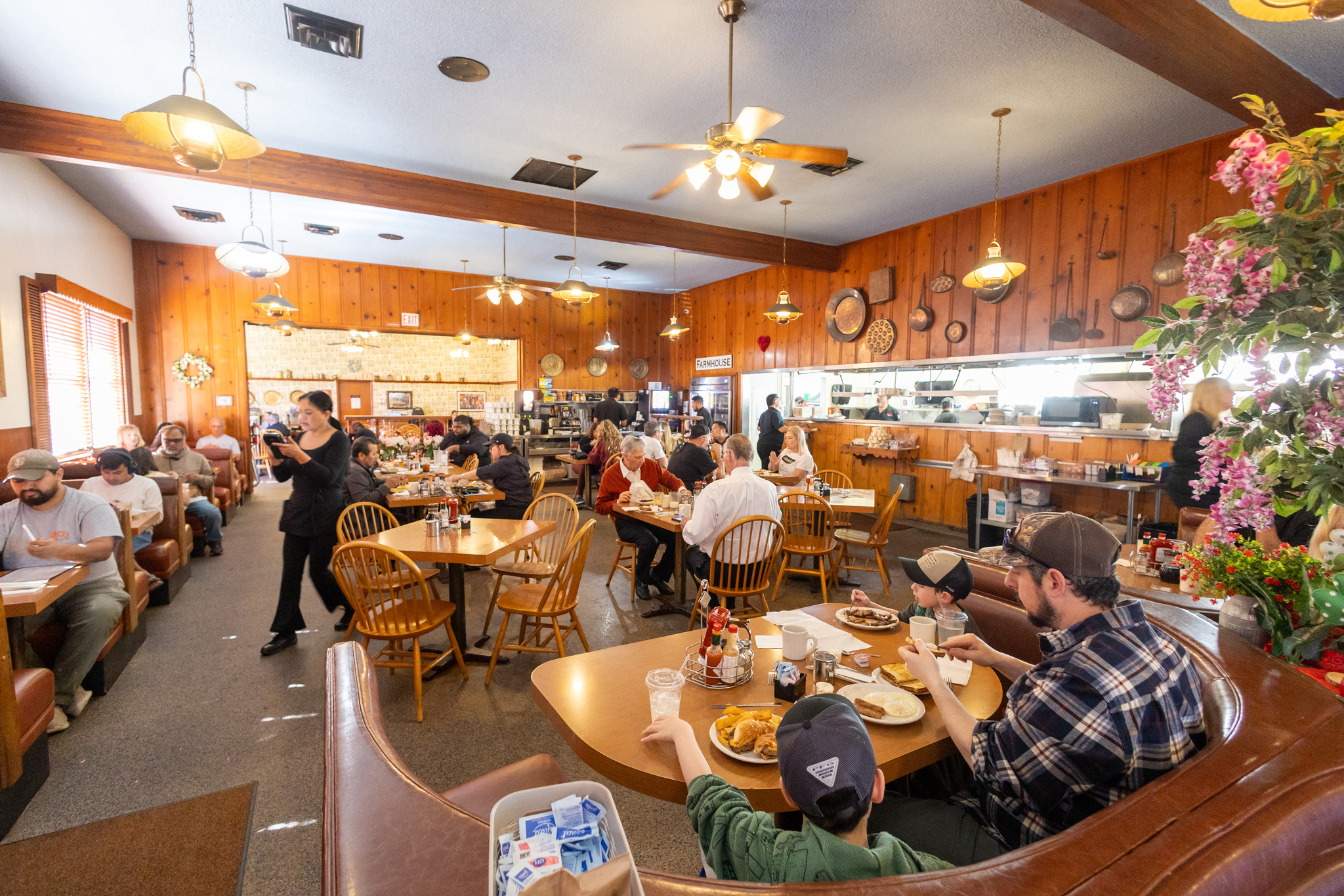 How a homey Millbrae pancake spot attracted a 'Kill Bill' legend and Tyra Banks