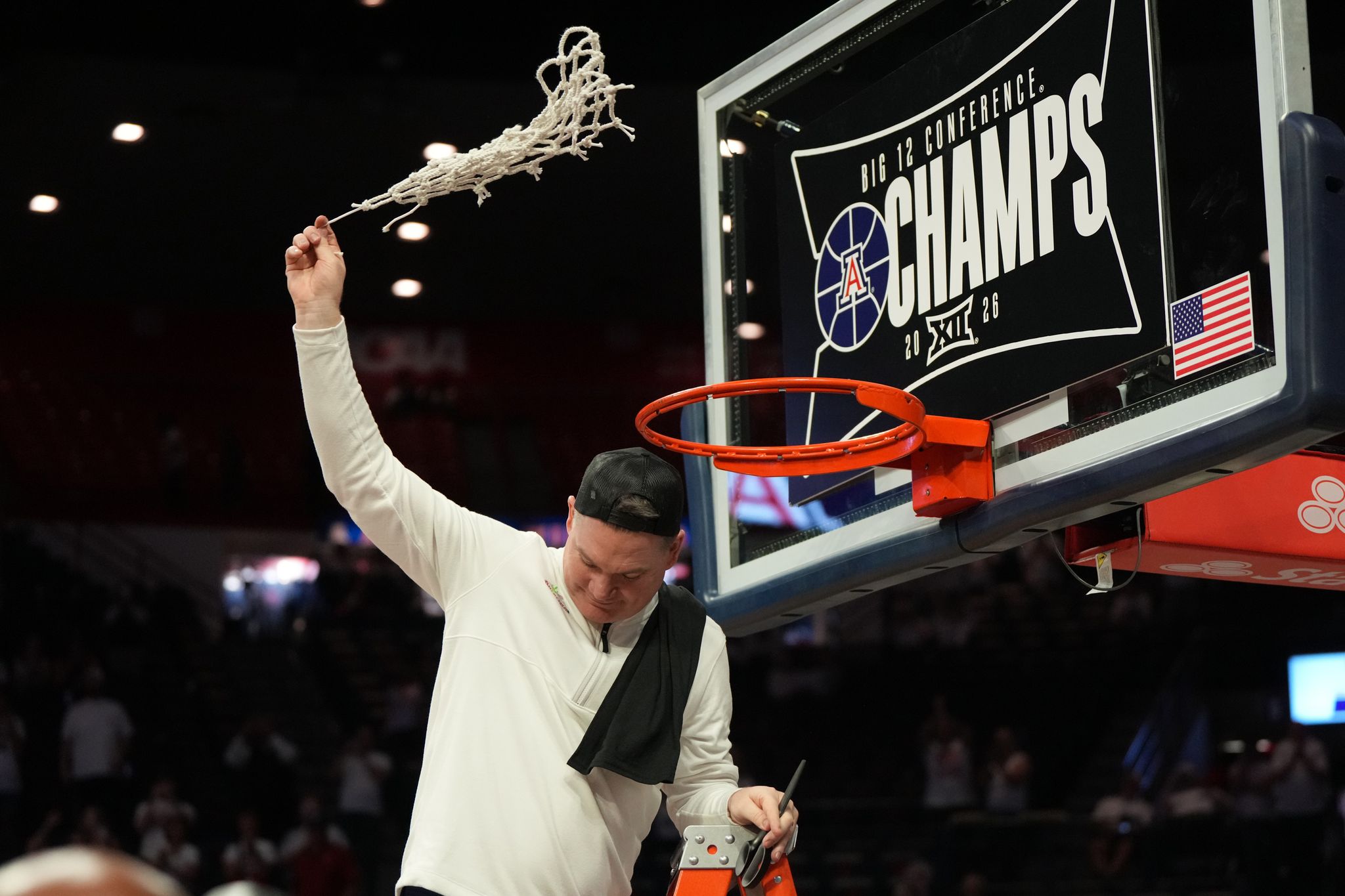 No. 2 Arizona clinches first Big 12 regular-season title, eyes a deep ...