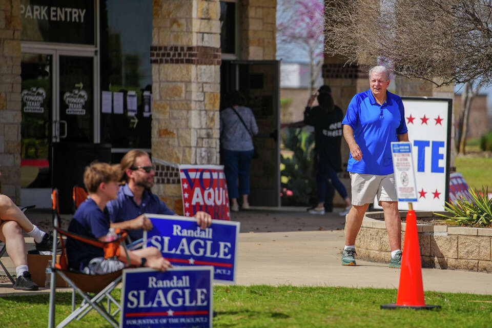Texas primary turnout shows Republicans skew older than Democrats