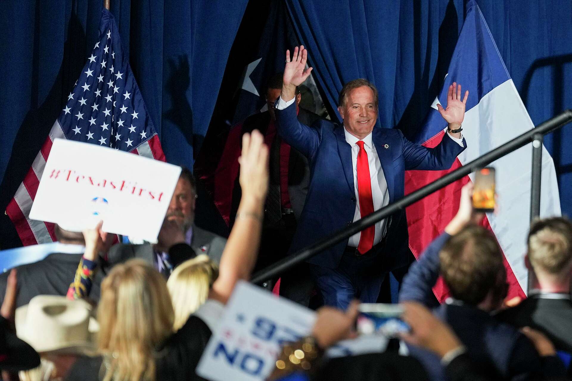 How did the 2026 primary elections pan out in Texas