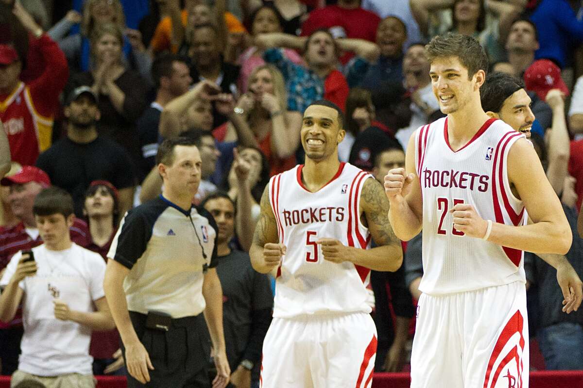 Former Houston Rockets Courtney Lee and Chandler Parsons, along with two-time NBA champion Jrue Holiday, were defrauded out of nearly $5 million by an ex-Morgan Stanley advisor. On Tuesday, that advisor was charged and could serve nearly 20 years in prison. 