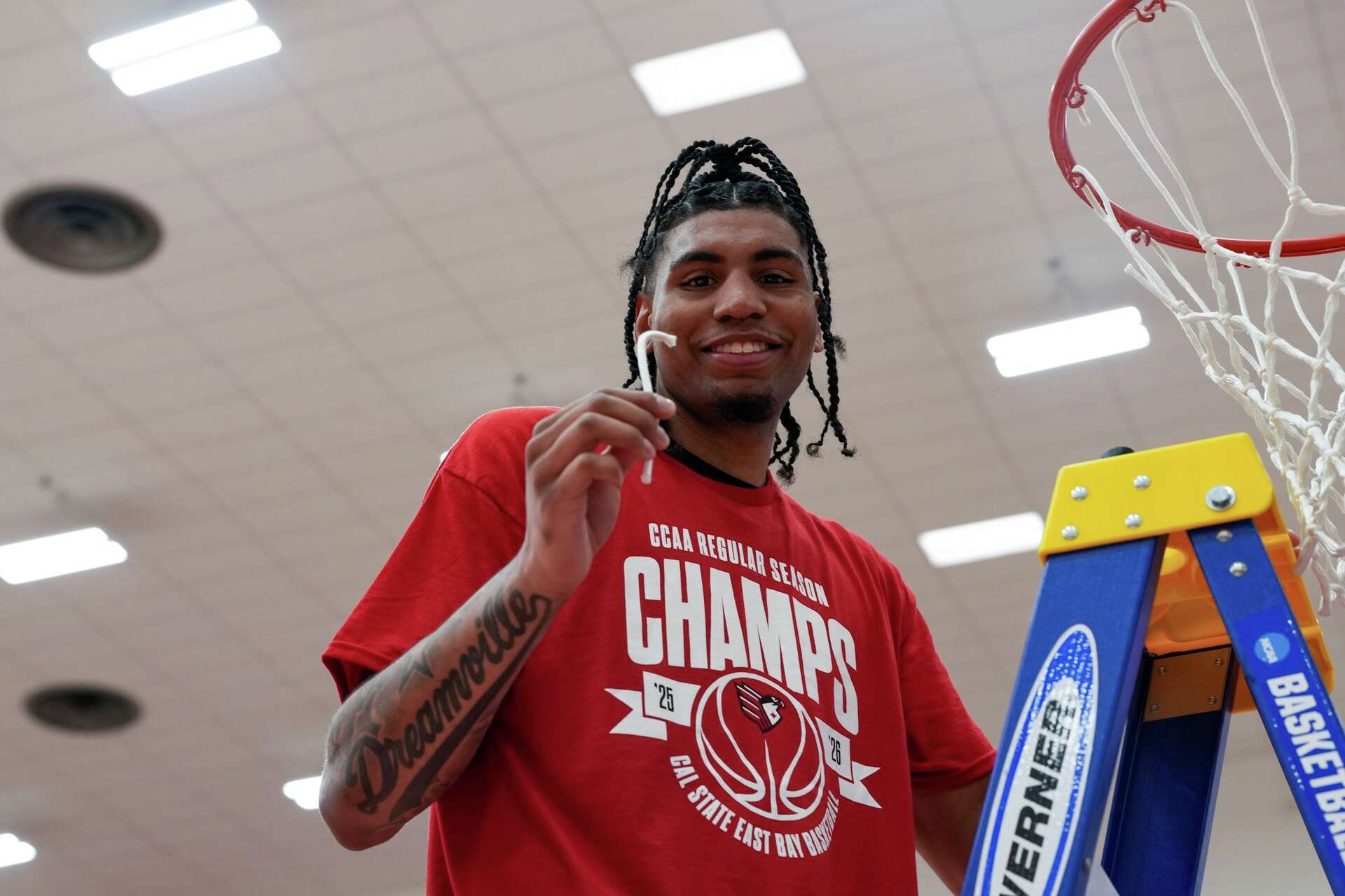 cal state east bay basketball