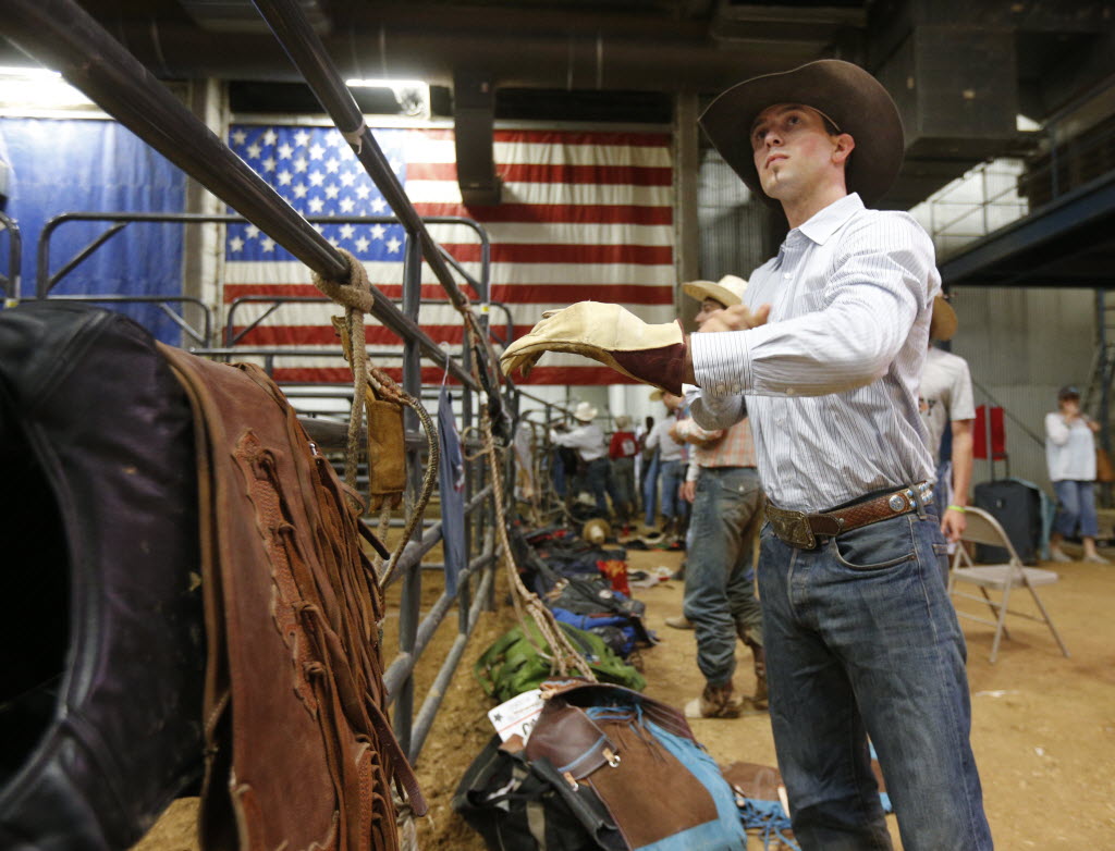 For years, this Texas bull rider wanted a championship. Now family is ...