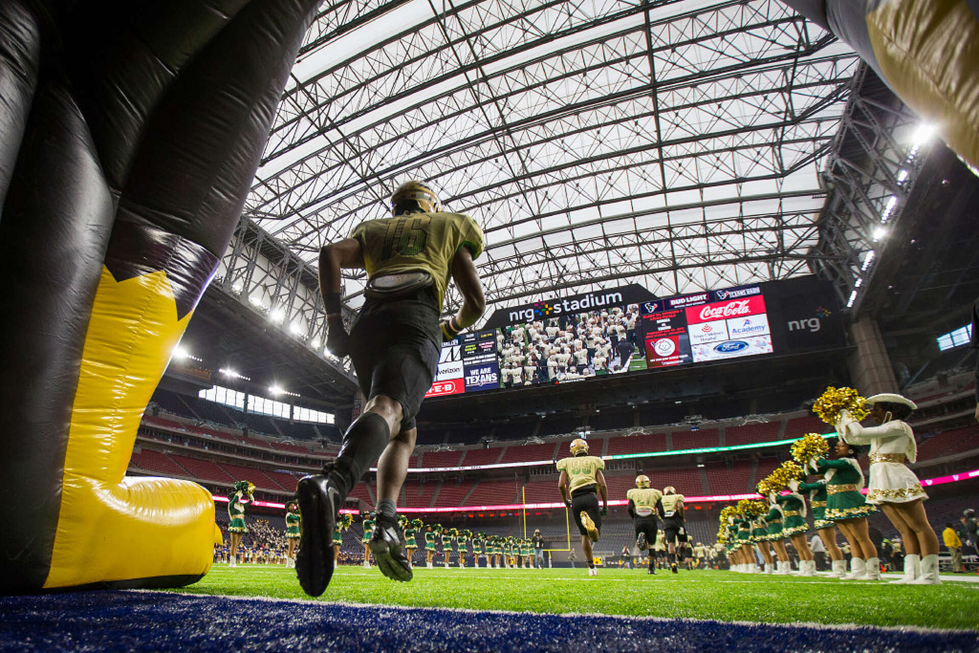 An inside look at the finances behind HS football in the Dallas area
