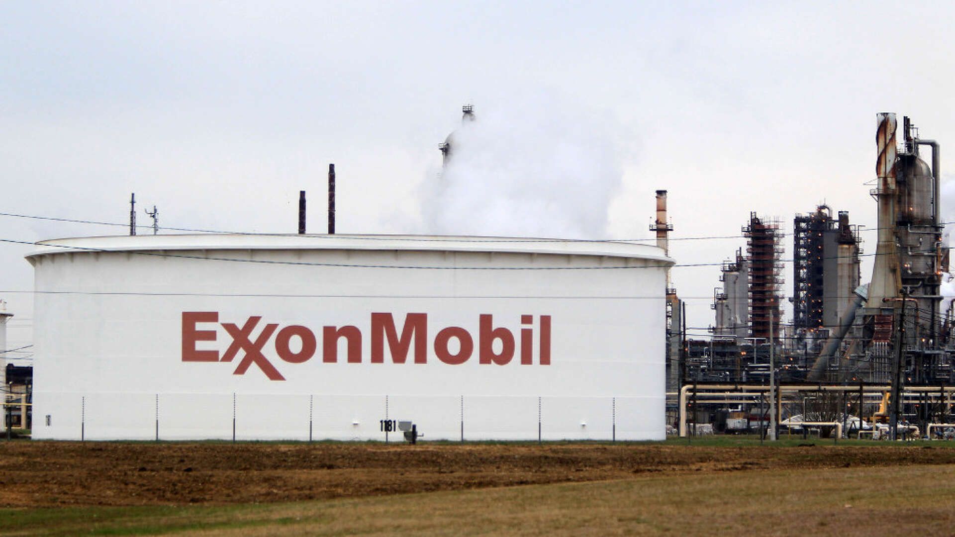 Internal documents show Exxon's plan to substantially boost carbon ...