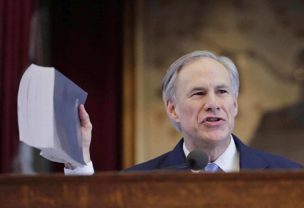COVID-19 pandemic concerns force Texas Gov. Greg Abbott into a ...