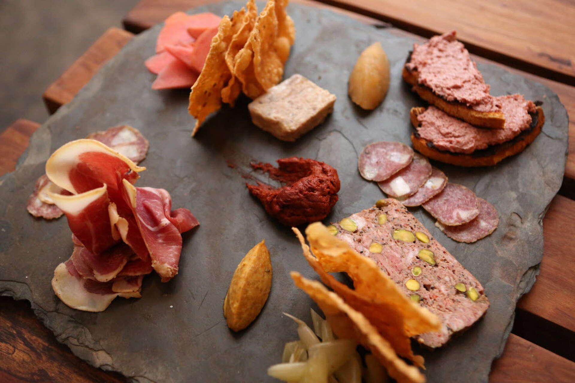 Delightfully Defiant Small Brewpub is a laid-back beer bar with delightfully defiant food