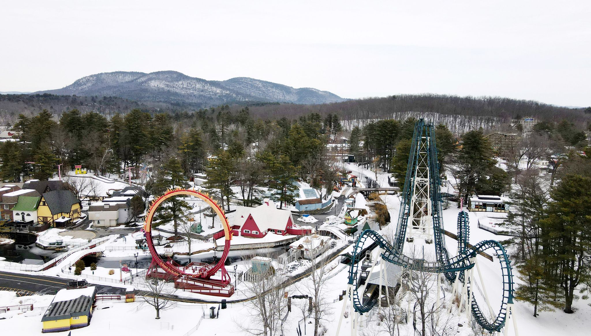 Six Flags selling Great Escape, other amusement parks - Times Union image