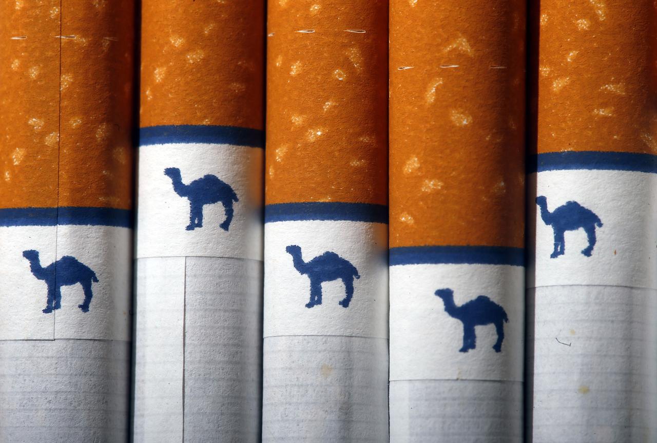 what brand cigarettes do celebrities smoke Prop Cigarettes In Movies, TV Shows & Theatre – News –