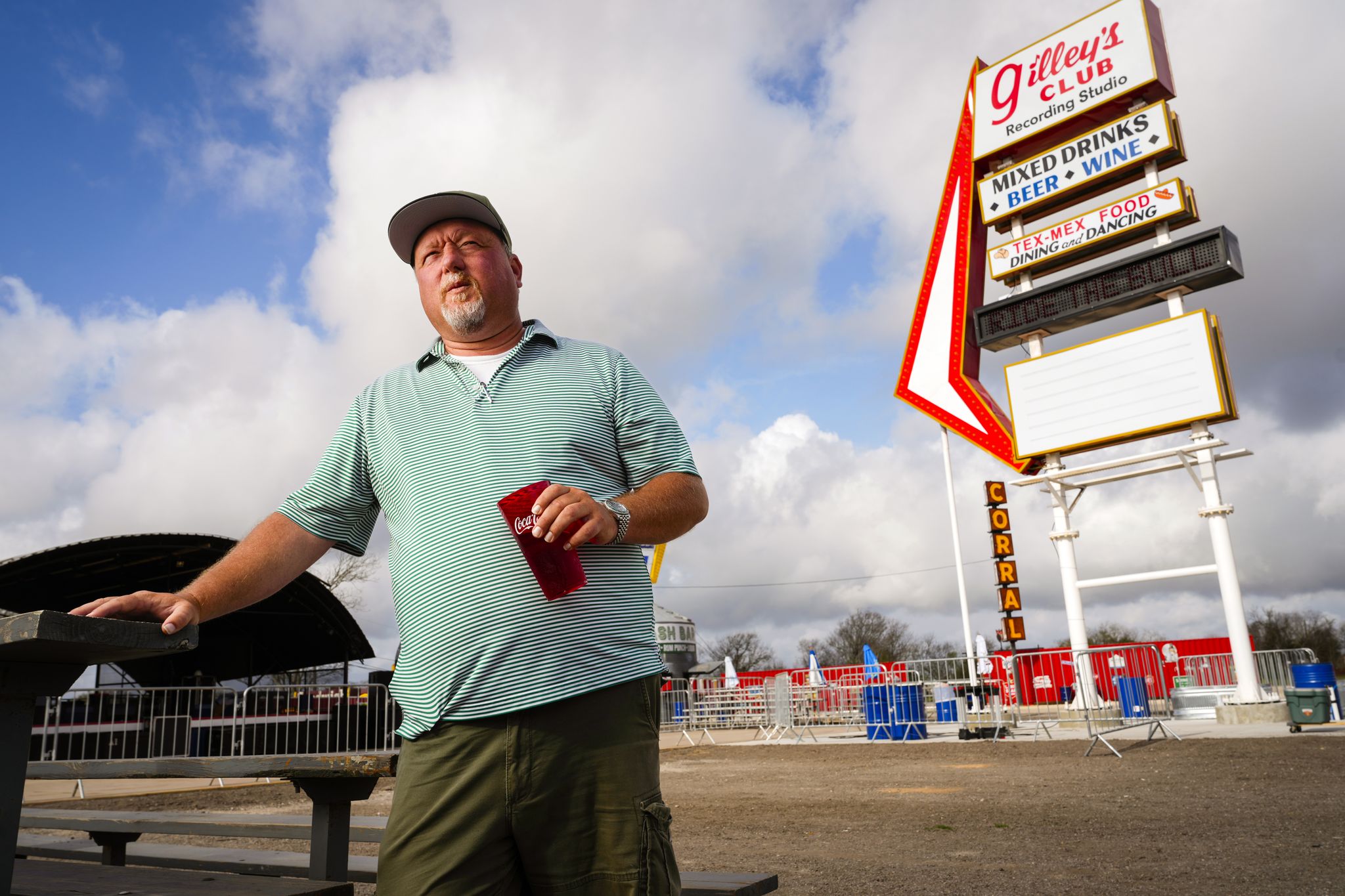 Gilley's sign to add vintage vibe to upcoming Crosby music venue