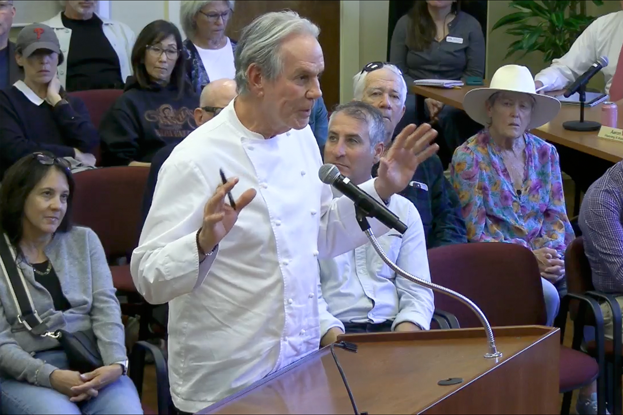 French Laundry chef again scolds Bay Area town over affordable housing project
