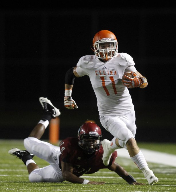 The top-10 longest playoff streaks of Dallas-area football teams