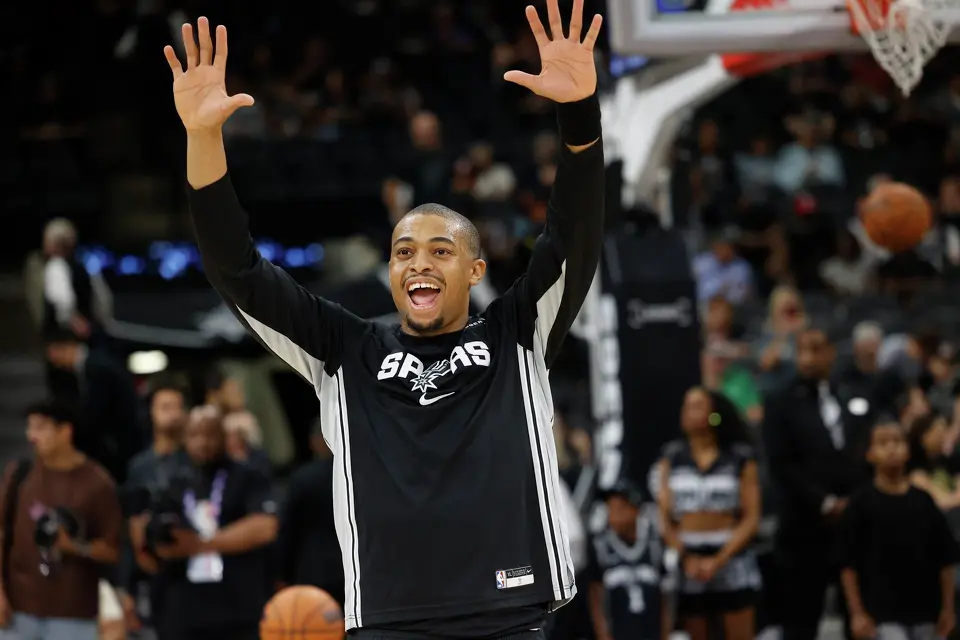 San Antonio Spurs forward Keldon Johnson (3) at Frost Bank Center in San Antonio, Thursday, March 5, 2026. The Spurs defeated the Pistons, 121-106.