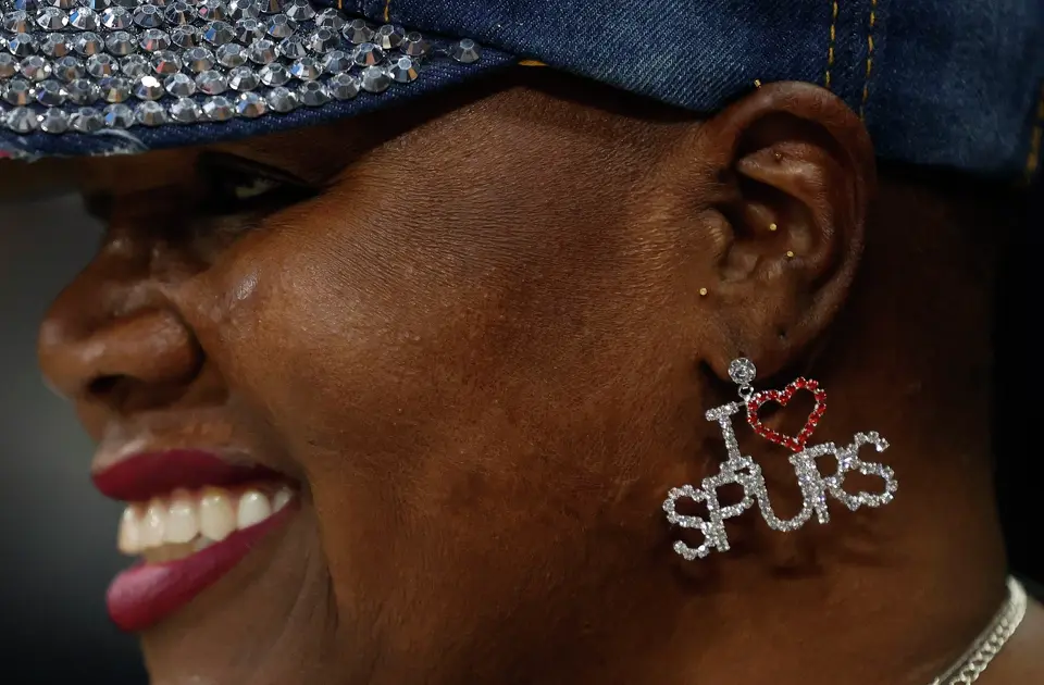 Spurs fan cheer at Frost Bank Center in San Antonio, Thursday, March 5, 2026. The Spurs defeated the Pistons, 121-106.