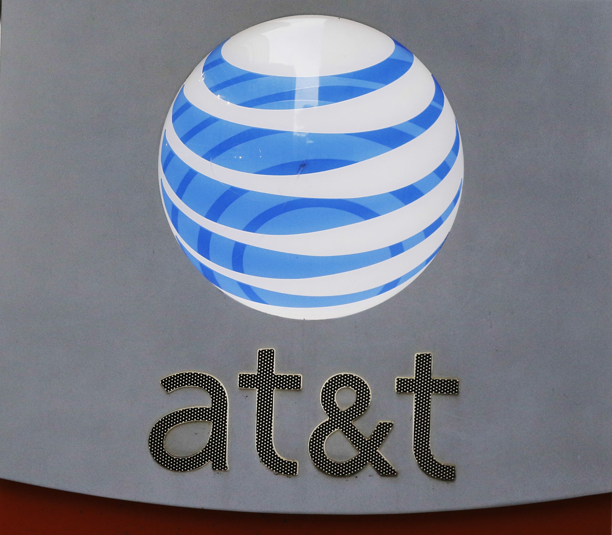 AT&T to pay $7.75 million in fraud scheme that benefited drug traffickers