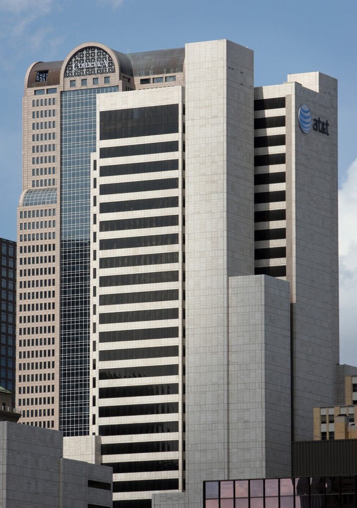 AT&T expanding downtown Dallas headquarters with worker moves