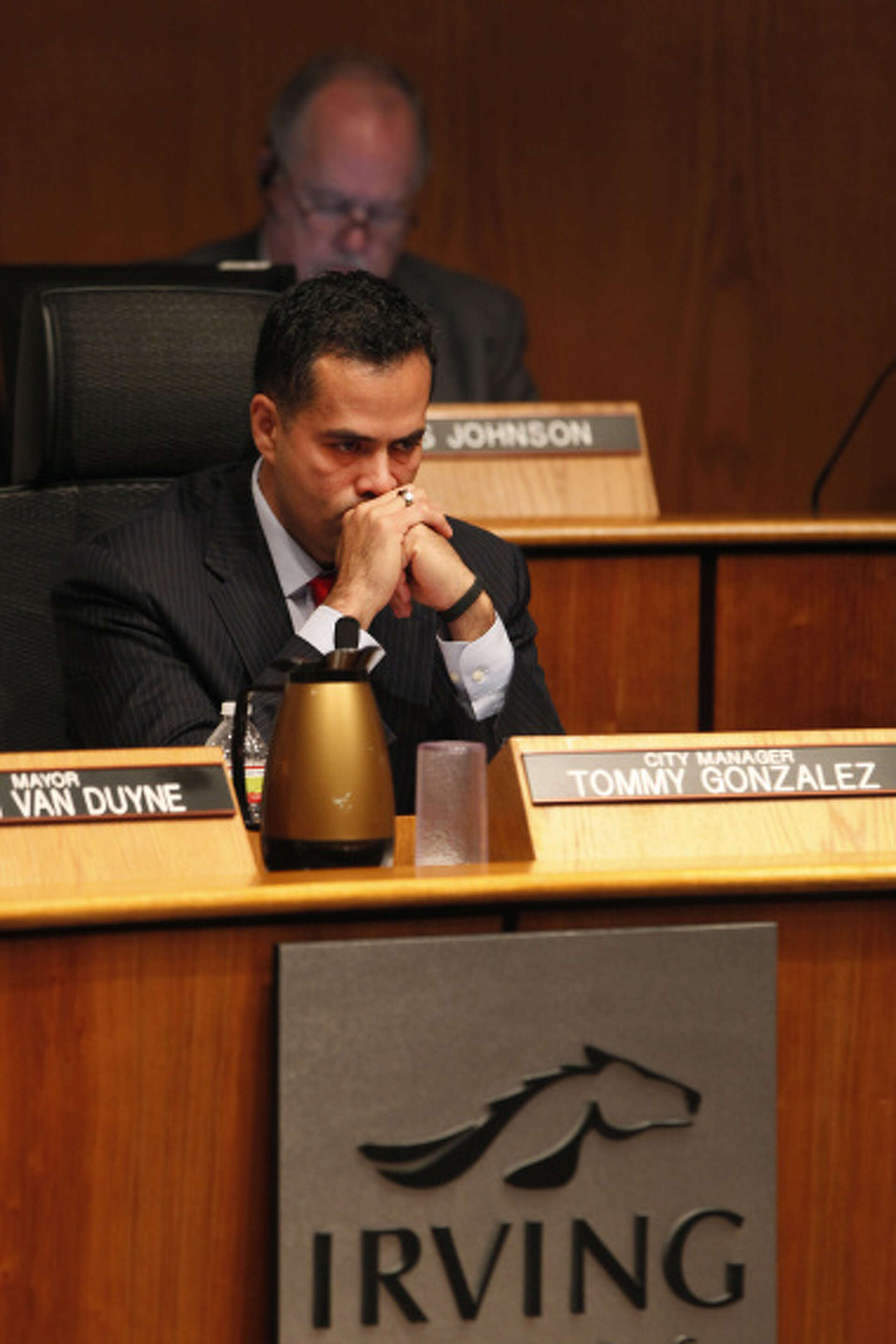 Timeline: How Irving city manager went from quarterback to one of the ...