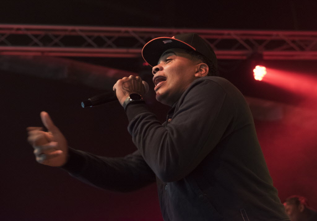 Review: Controversial rapper Kevin Gates packs the house at South Side ...