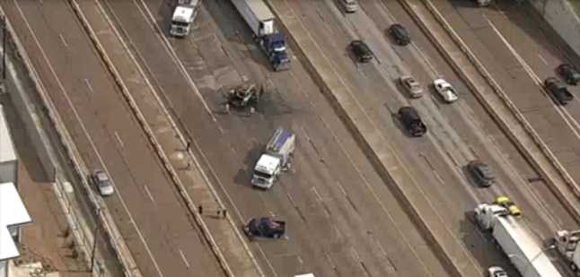 Southbound I-35W in Fort Worth reopens hours after fiery crash shut it down