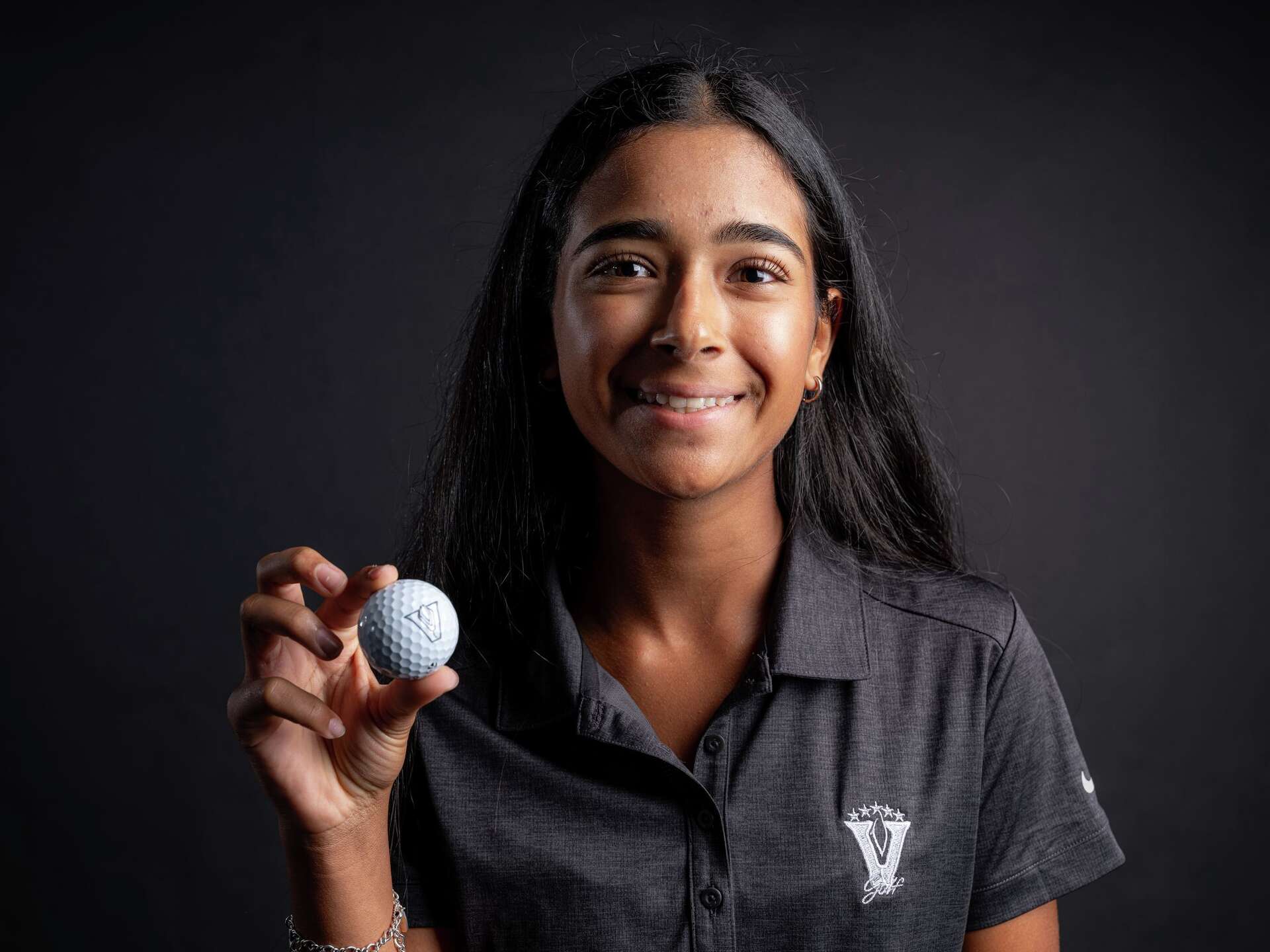 High school golf: a chat on life, sports with Vandegrift's Navya Modi