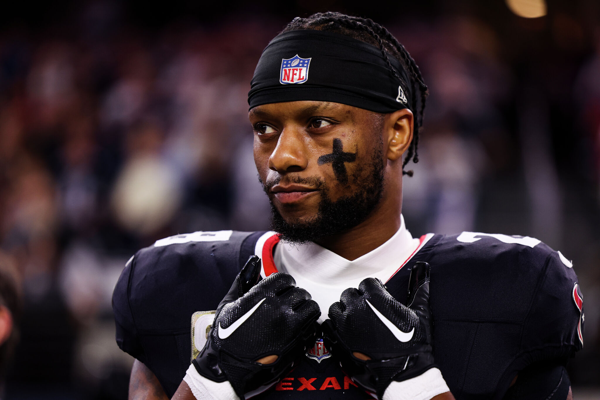 Texans cut Joe Mixon after terrific, then turbulent two seasons