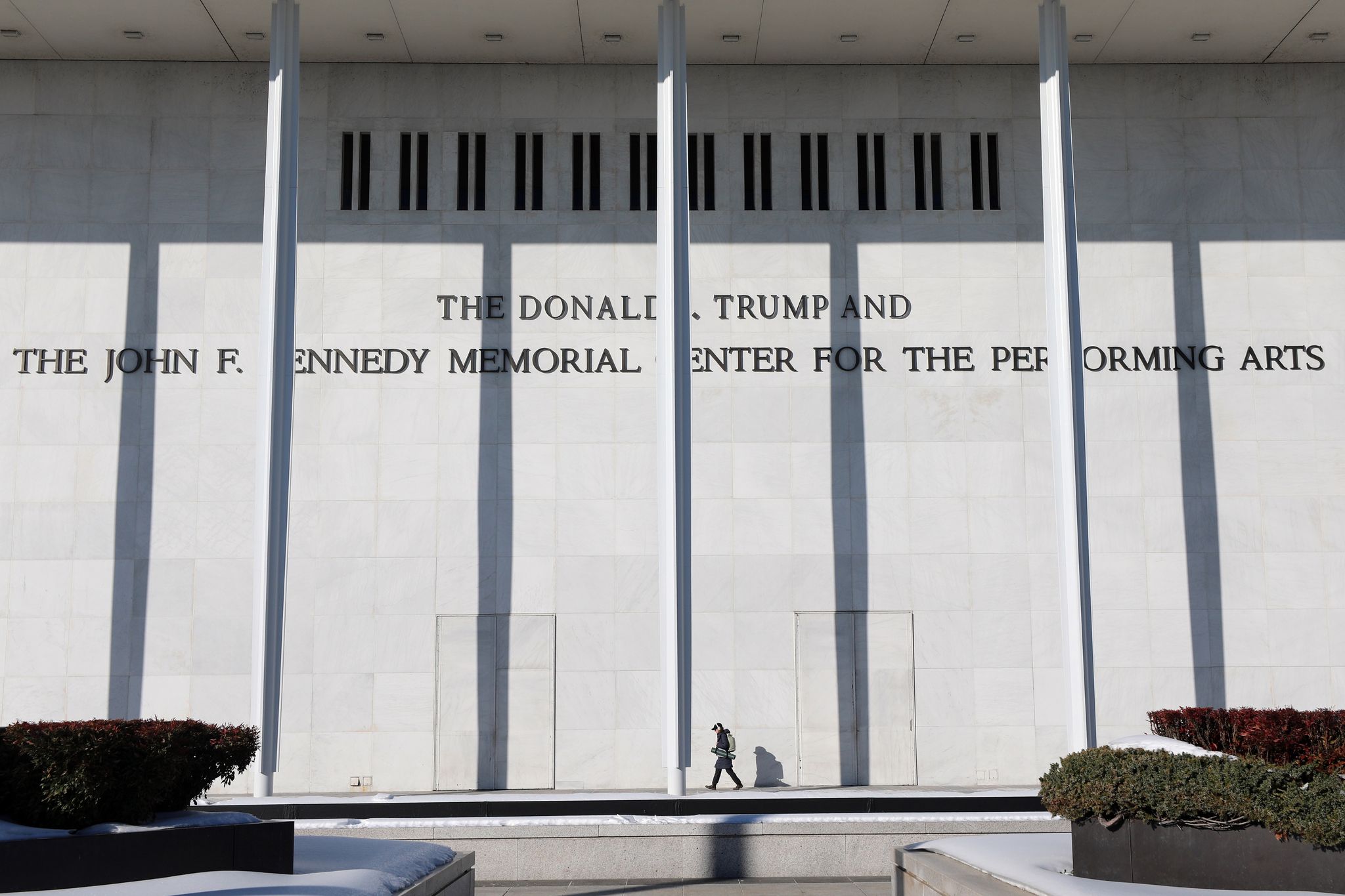 Kennedy Center exodus continues as National Symphony director Jean ...