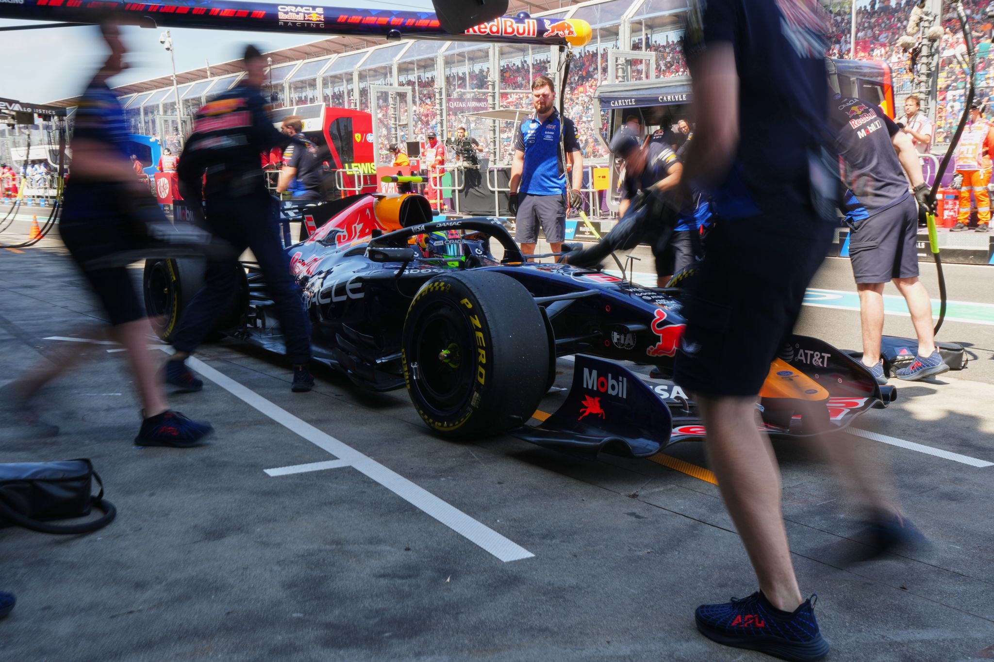 Ahead of F1's 1st race, Red Bull welcomes 21-year-old Hadjar to the hot ...
