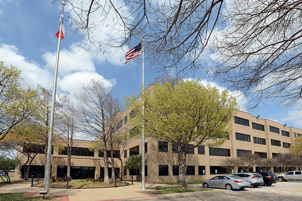 Abcd Telecom Telecom Corridor office building changes hands