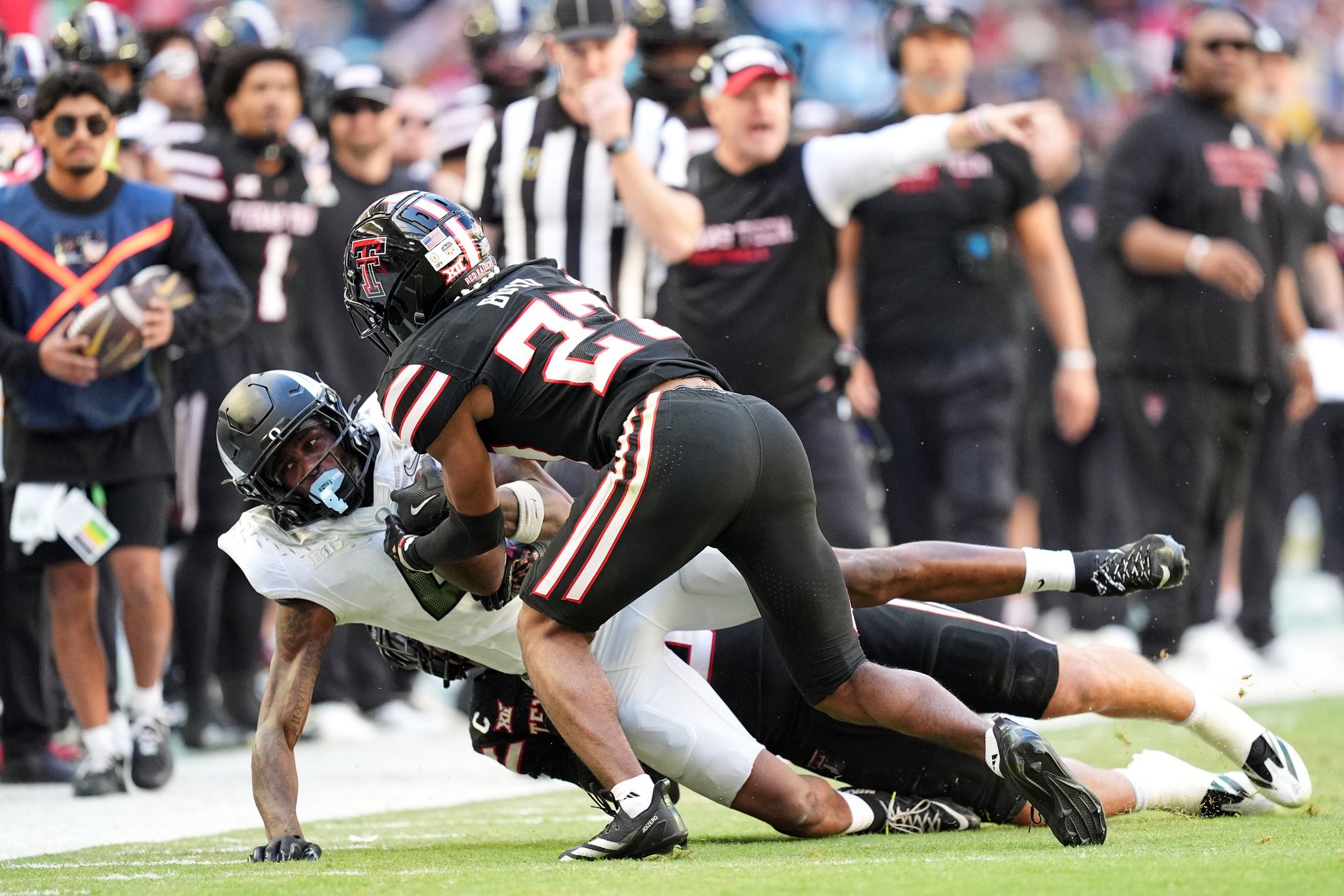 Texas Tech's defense was good enough vs. Oregon to compete for title