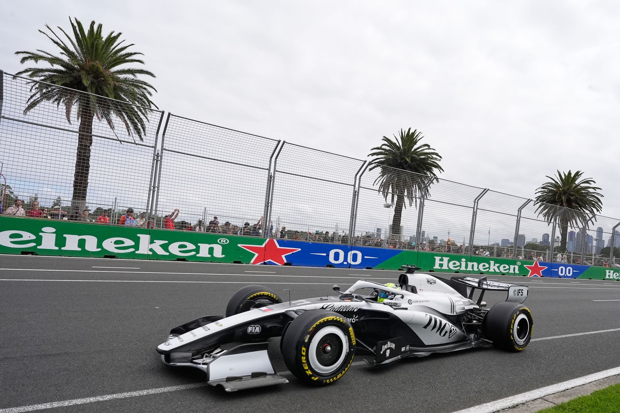 Cadillac se ganó el respeto de sus rivales tras su primera carrera de ...