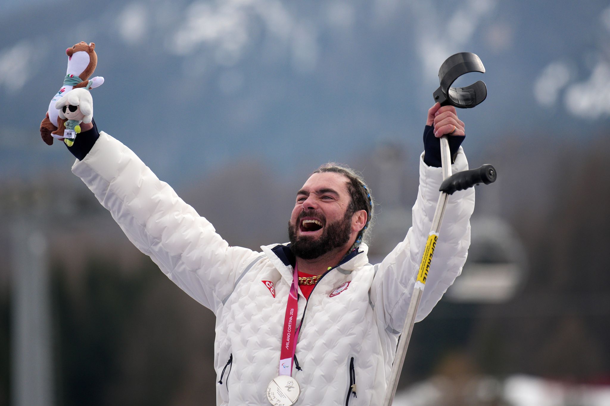 US 'rock star' Paralympic skier wins silver for his late twin brother