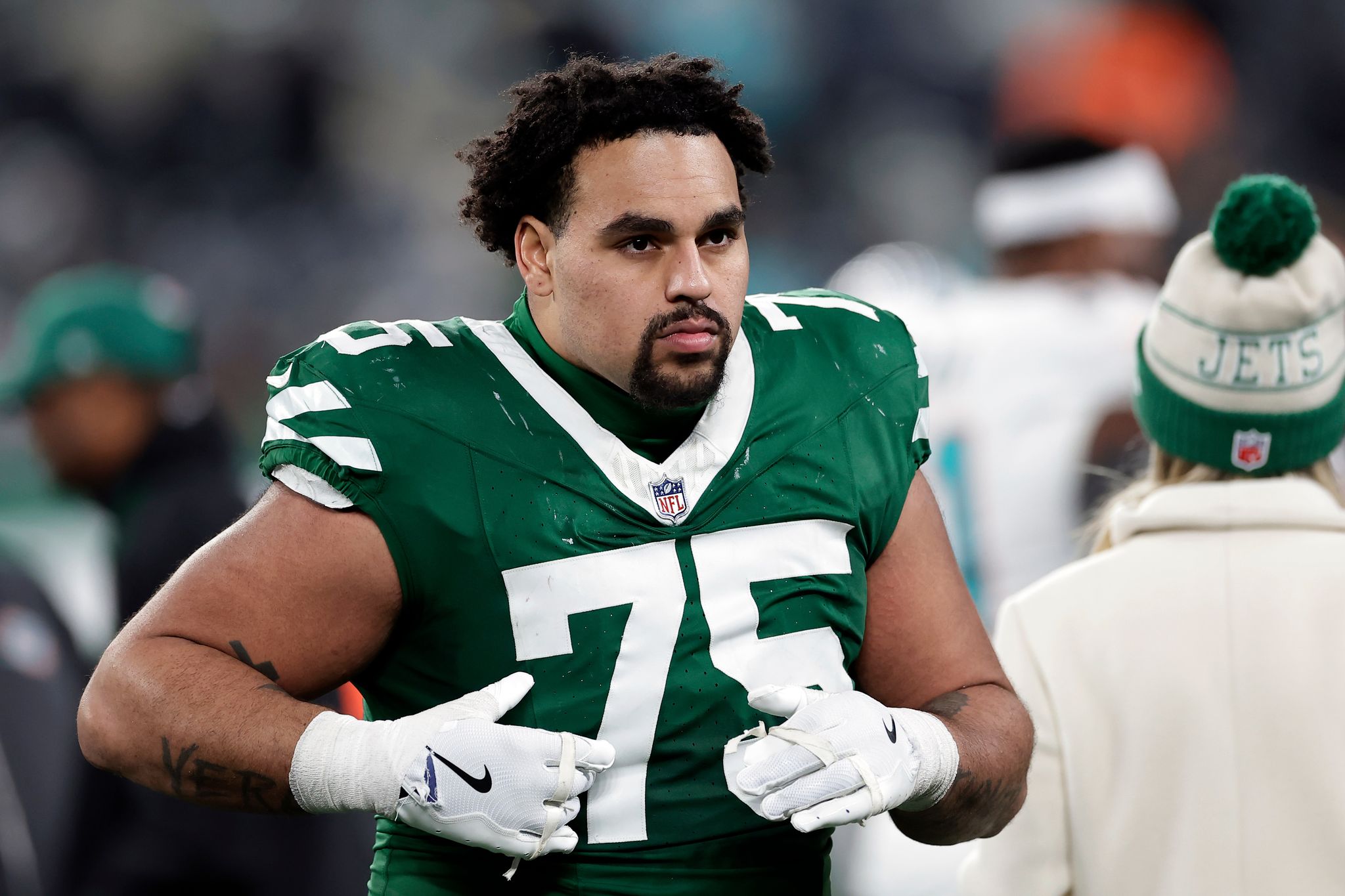 Patriots bolster offense adding guard Alijah Vera-Tucker, receiver ...
