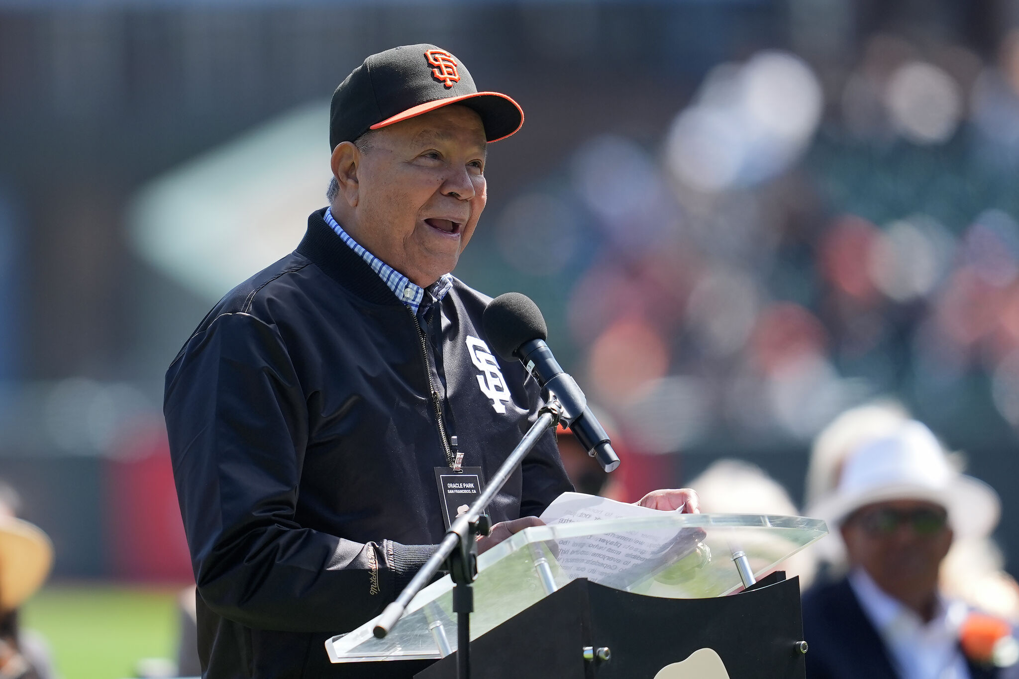 At 88, SF Giants legend Juan Marichal parties with Dominican WBC team