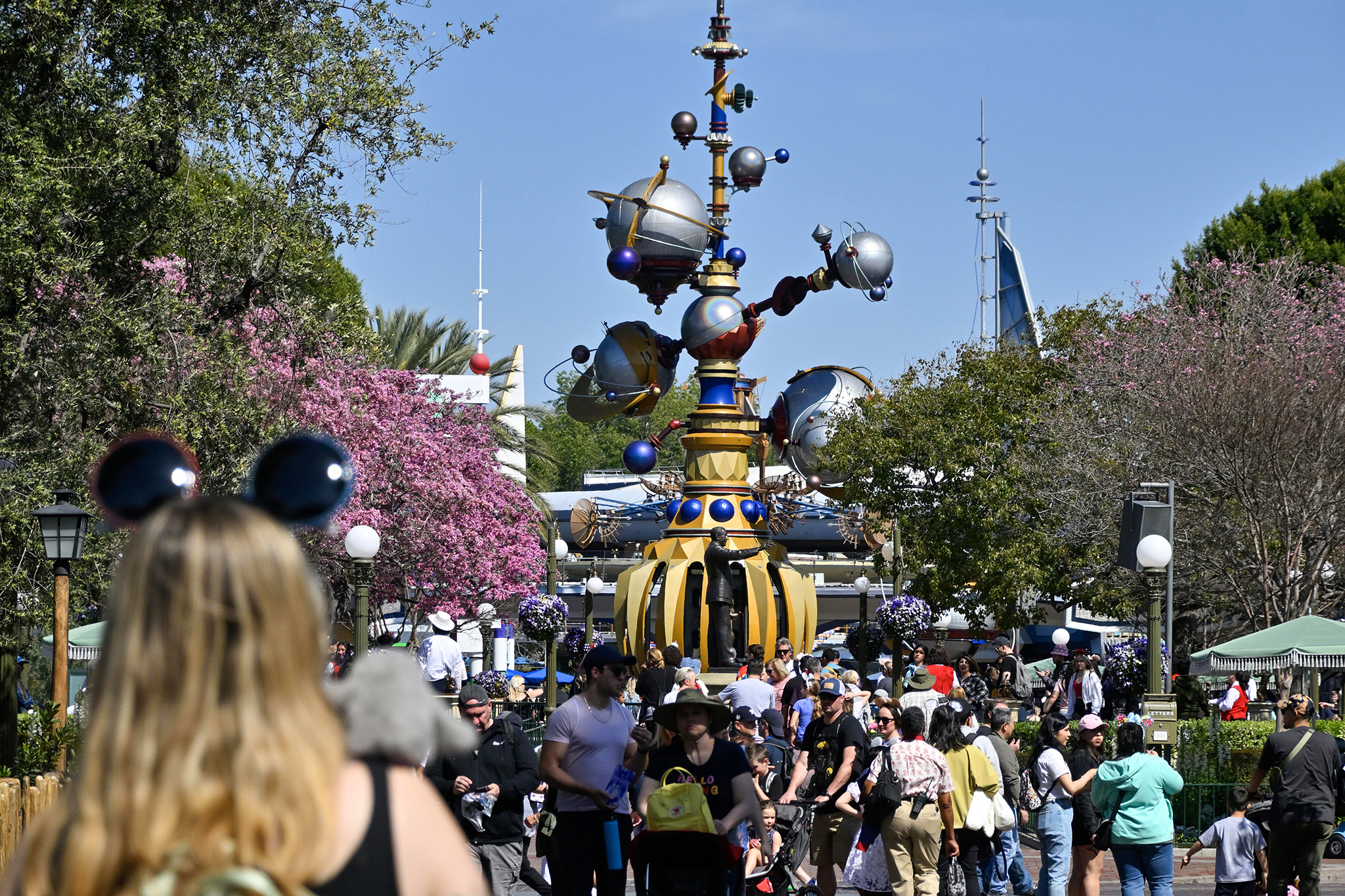 Disneyland is finally fixing Tomorrowland. Fans are demanding one thing.