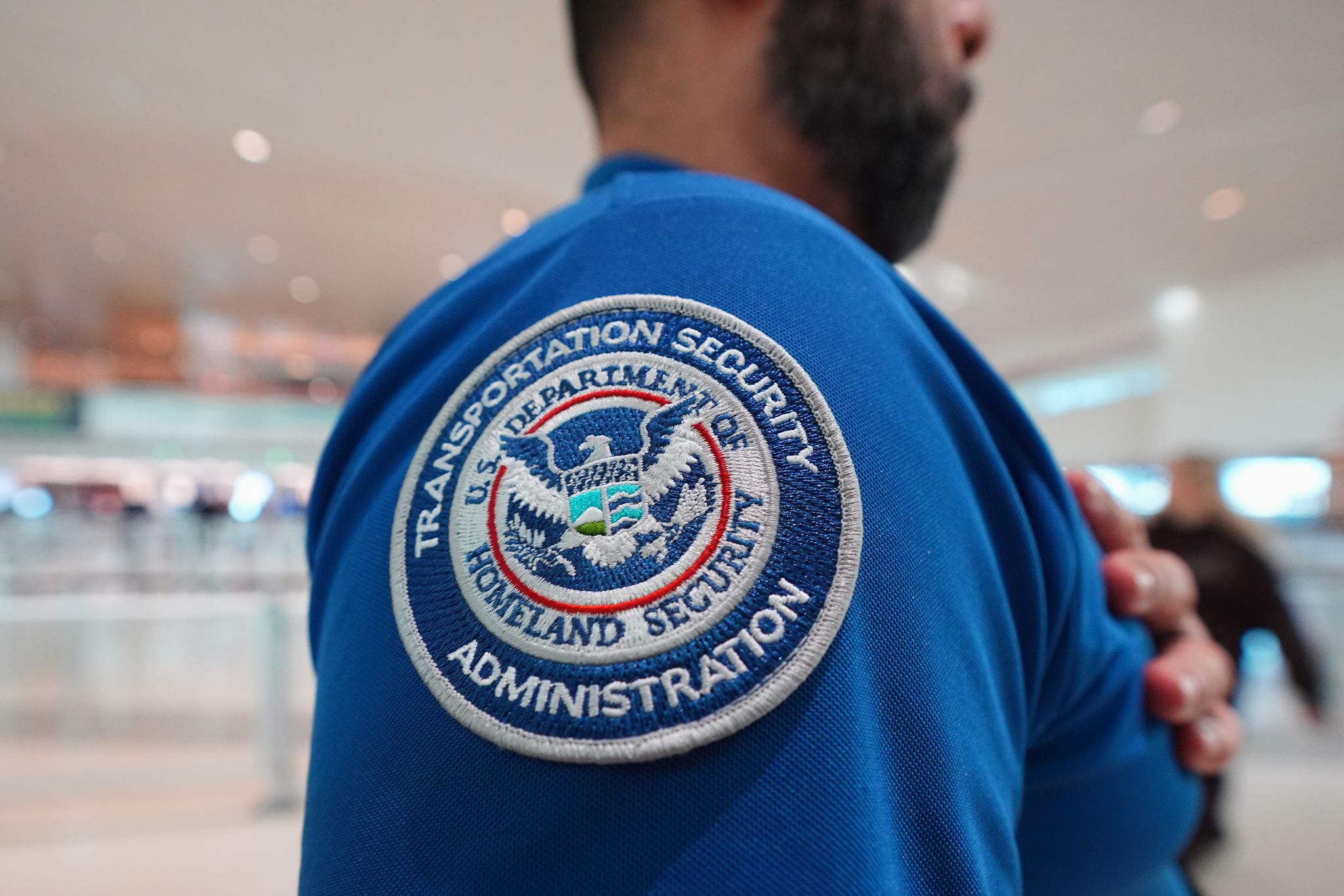 chron.com - ANNE D'INNOCENZIO - CEOs of top airlines demand Congress restore funding to Homeland Security and pay airport workers