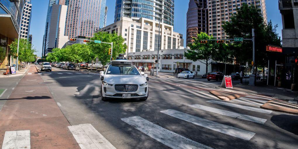 Austin Leaders Seek Meeting With Waymo After Vehicle Blocks Ambulance ...