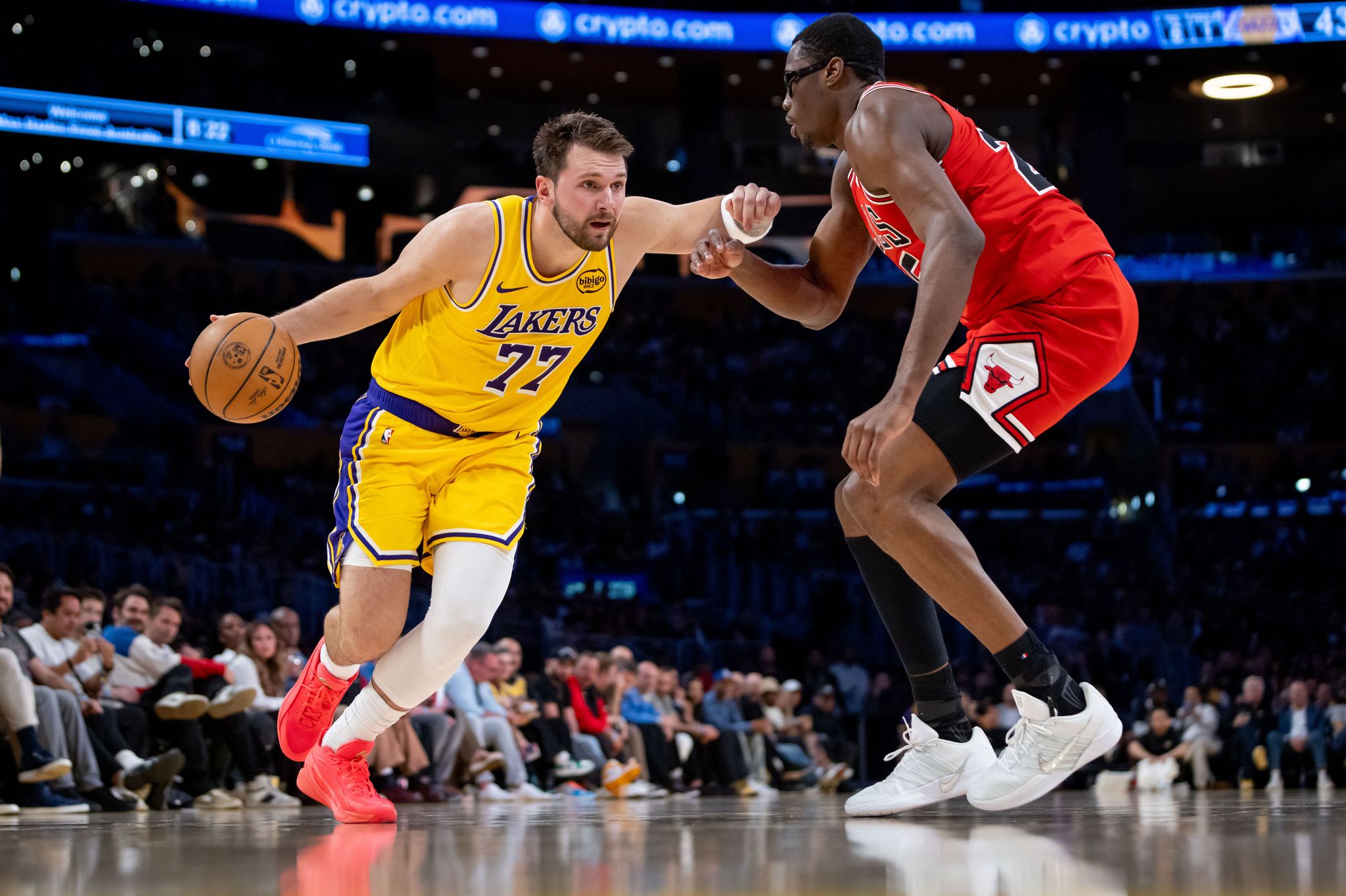 Luka Doncic scores 51, LeBron James returns from injuries to lead ...