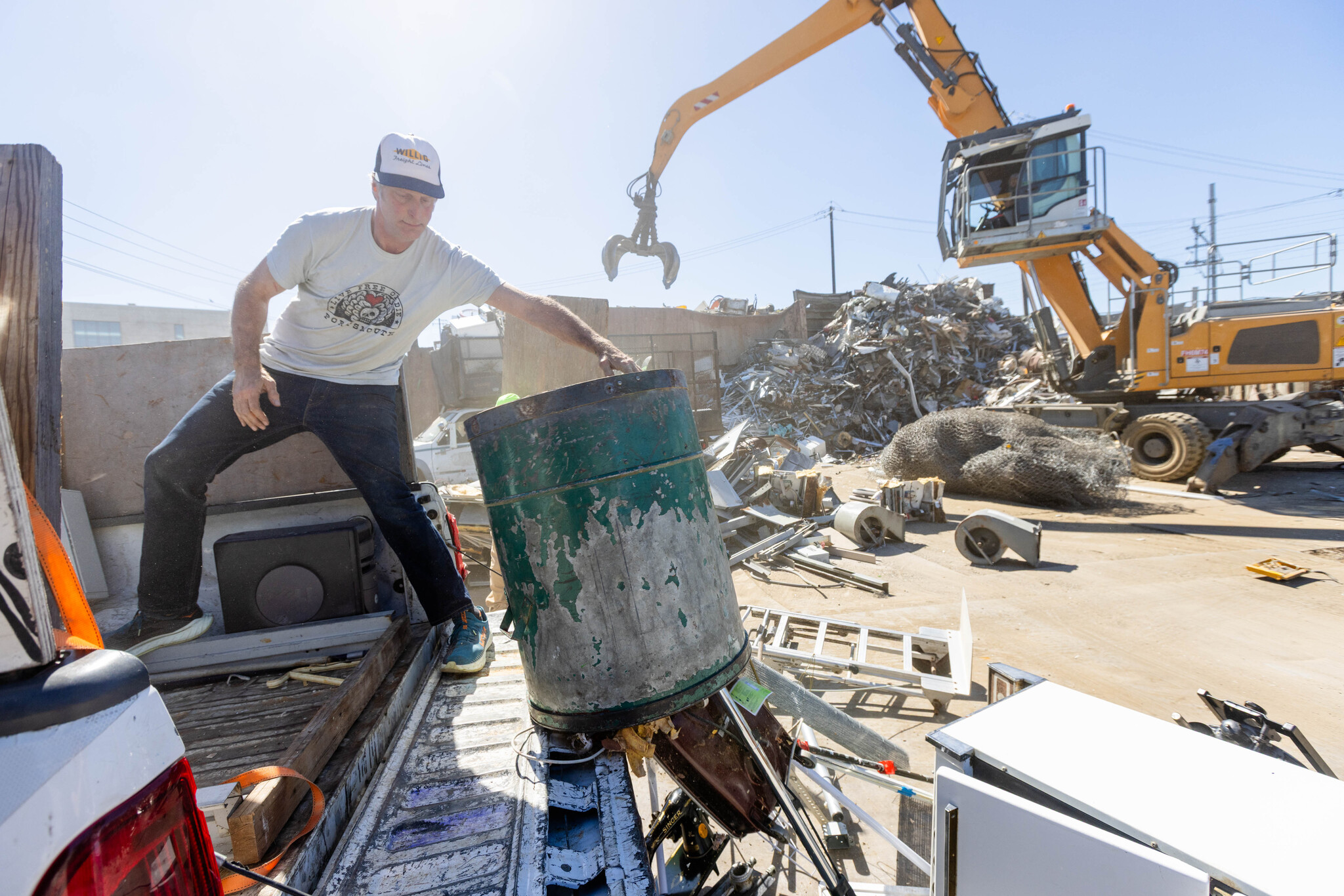 For this San Francisco man, hanging out at the dump is a 'dream job'